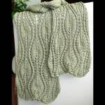 Ogee Lace Scarf by Susanna IC, Photo &copy; ArtQualia
